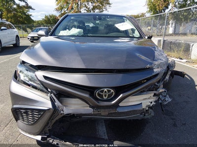 TOYOTA CAMRY