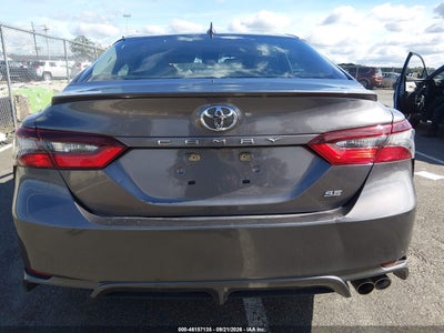 TOYOTA CAMRY