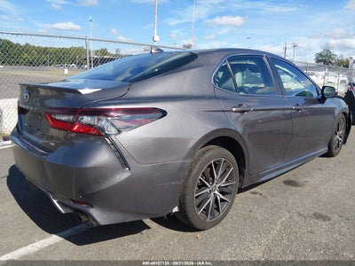 TOYOTA CAMRY