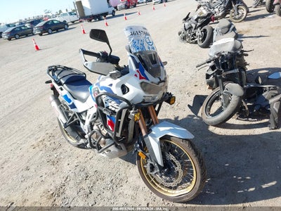 2025 HONDA CRF1100 A4