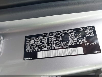 VOLVO XC40