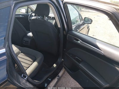 2017 FORD FUSION 8