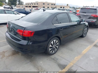 VOLKSWAGEN JETTA HYBRID