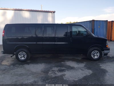 2017 CHEVROLET EXPRESS 3500 18