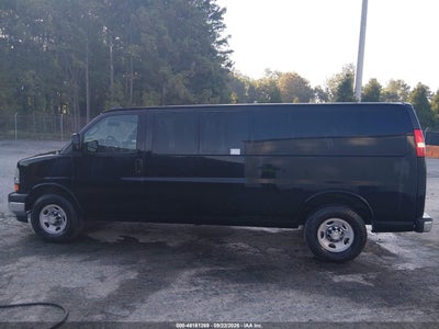 2017 CHEVROLET EXPRESS 3500 19