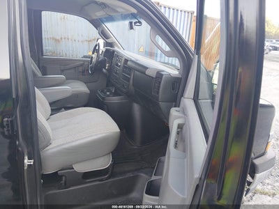 2017 CHEVROLET EXPRESS 3500 5