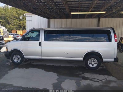 2022 CHEVROLET EXPRESS PASSENGER 19