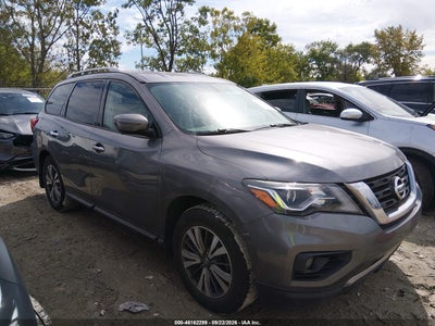 2017 NISSAN PATHFINDER
