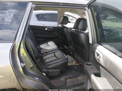 2017 NISSAN PATHFINDER 8