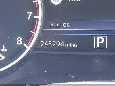 NISSAN MAXIMA