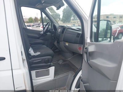 MERCEDES-BENZ SPRINTER 2500