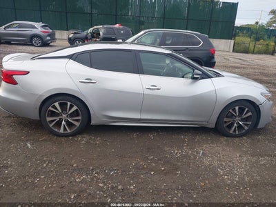 NISSAN MAXIMA