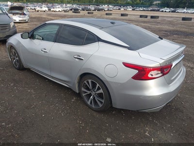 NISSAN MAXIMA