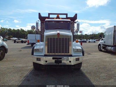 2017 KENWORTH T800 13