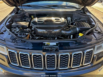 2019 JEEP GRAND CHEROKEE 10