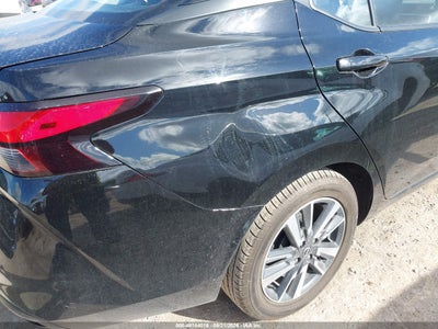 NISSAN VERSA