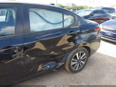 NISSAN VERSA