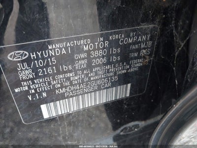 2016 HYUNDAI ELANTRA 9