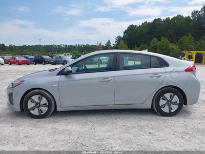 2020 HYUNDAI IONIQ HYBRID 14
