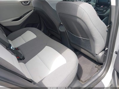 2020 HYUNDAI IONIQ HYBRID 8