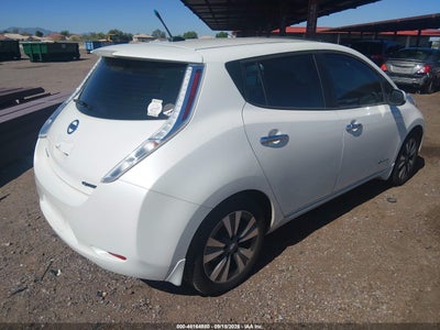 NISSAN LEAF