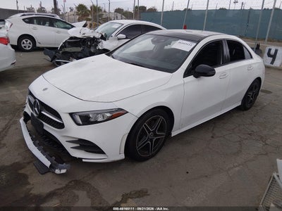 MERCEDES-BENZ A 220