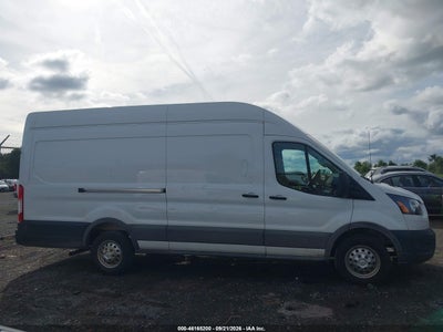 FORD TRANSIT-250 CARGO VAN