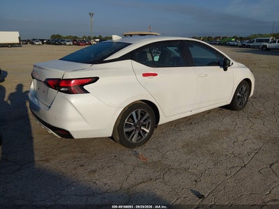 NISSAN VERSA