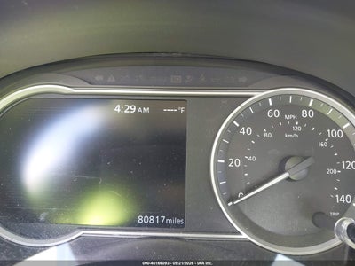 NISSAN VERSA