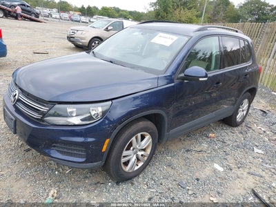 VOLKSWAGEN TIGUAN