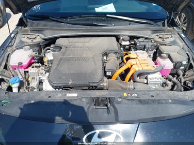 HYUNDAI ELANTRA HYBRID