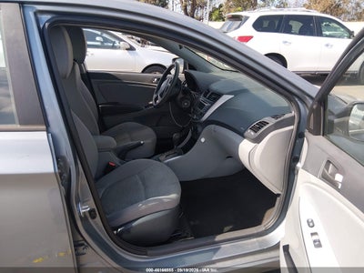 2017 HYUNDAI ACCENT 5