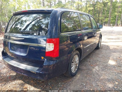 CHRYSLER TOWN & COUNTRY