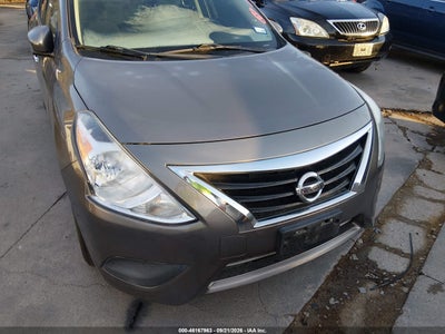 NISSAN VERSA