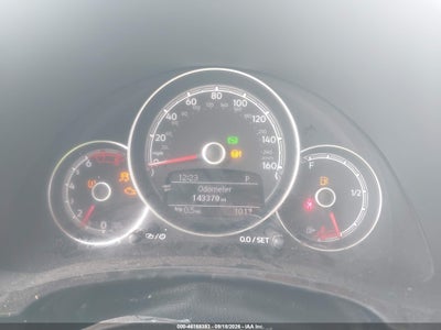 VOLKSWAGEN BEETLE