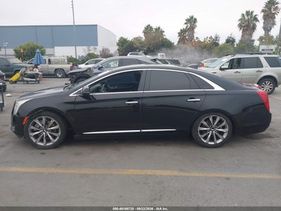 CADILLAC XTS