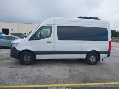 MERCEDES-BENZ SPRINTER 2500