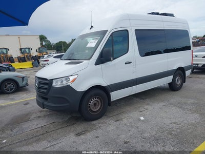 MERCEDES-BENZ SPRINTER 2500