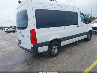 MERCEDES-BENZ SPRINTER 2500