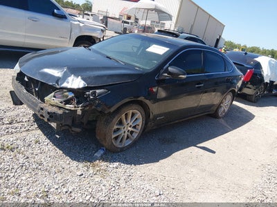TOYOTA AVALON