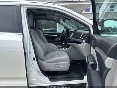 2017 TOYOTA HIGHLANDER 5