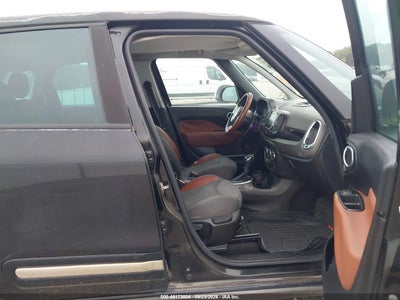 2014 FIAT 500L 5