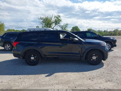 FORD POLICE INTERCEPTOR UTILITY