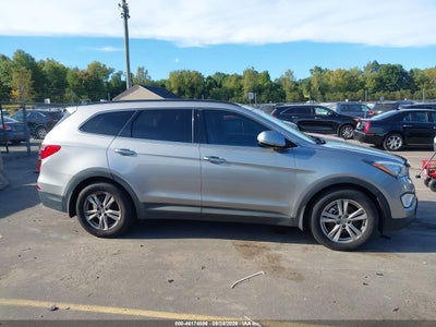 2016 HYUNDAI SANTA FE 13