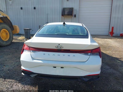 2021 HYUNDAI ELANTRA 19