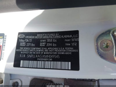 2021 HYUNDAI ELANTRA 9