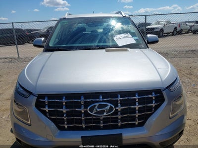 HYUNDAI VENUE