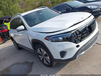 MERCEDES-BENZ EQB 300 SUV
