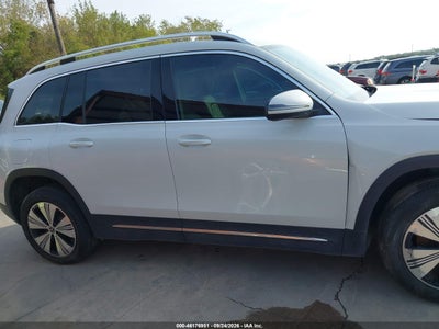 MERCEDES-BENZ EQB 300 SUV