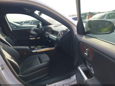 MERCEDES-BENZ EQB 300 SUV